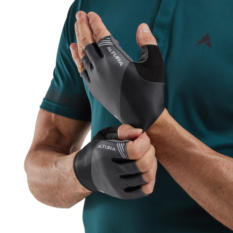 Altura Airstream Unisex Cycling Mitts 2022